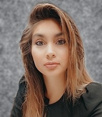 Diana C. Ruiz headshot