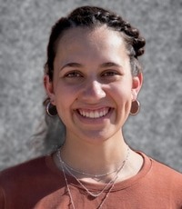 Karis Lammott headshot